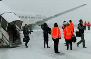 Avion iesit de pe pista in momentul aterizarii, pe aeroportul din Cluj