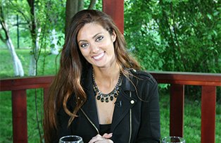 Ce secrete au Amna, Mike Diamondz si Claudia Pavel? Vedetele dezvaluie cateva trucuri culinare deprinse de la parinti