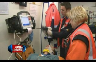 VIDEO / "Apel de urgenta". Avea umarul dislocat, dar a refuzat sa mearga la spital. Cum a reactionat un sofer care facuse accident cand a aflat diagnosticul