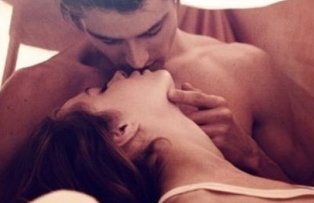 Cat de bine saruti in functie de zodie