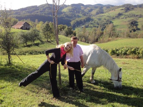 Luana Ibacka, primele impresii de la filmarile “Fermier. Caut nevasta!”