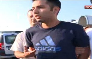 Cutitarul din Centrul Vechi a fost adus in tara. Declaratia uimitoare facuta in aeroport! Cum isi justifica fapta