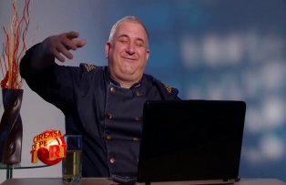 VIDEO / "O mocirla!". Greseala incredibila pe care a facut-o Sinziana Buruiana, la "Cireasa de pe tort"