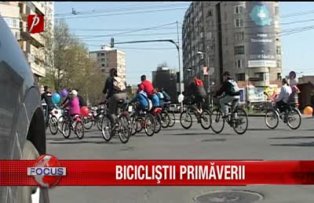 Biciclistii primaverii