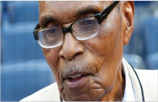 Un barbat de 115 ani divulga principalele 5 alimente pentru longevitate. Ce mananca zilnic