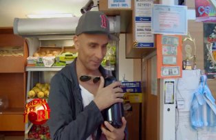 VIDEO / Mircea Zara a primit o propunere indecenta, la piata. "Vino tu cu frisca"