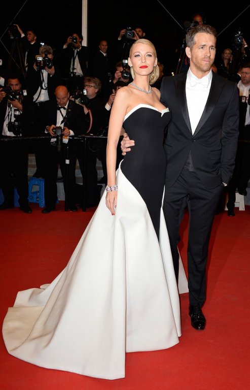 Actriţa Blake Lively a născut!: “Bebeluşul a sosit mai devreme, dar toată lumea e fericită şi sănătoasă"
