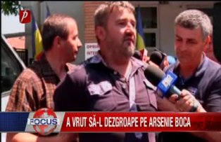 A vrut sa-l dezgroape pe Arsenie Boca