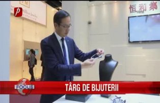 Târg de bijuterii