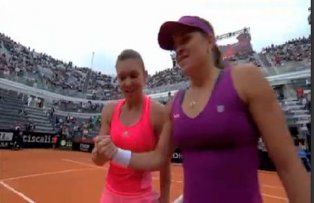 Simona Halep a invins-o pe Alexandra Dulgheru si s-a calificat in semifinalele turneului de la Roma