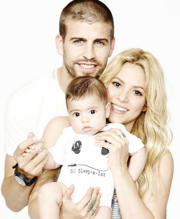 Shakira şi Pique vorbesc cu fiul lor în şapte limbi