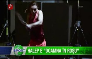 Halep e "doamna în roşu"