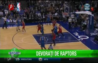 Devoraţi de Raptors
