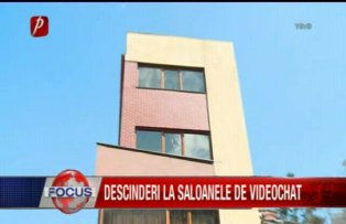 Descinderi la saloanele de videochat