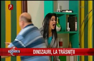 Dinozauri la Trasnitii