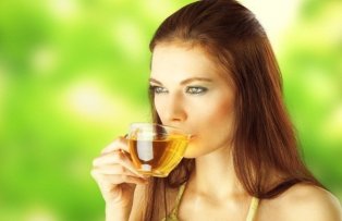 Acestea sunt ceaiurile care iti taie pofta de a fuma