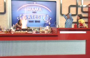 A luat foc! Bucataria „Mama mea gateste mai bine”, flambata de o concurenta