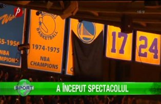 A început spectacolul