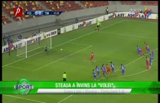 Steaua a învins la "volei"
