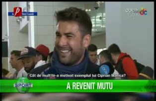 A revenit Mutu