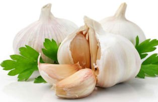 Cum sa slabesti cu ajutorul usturoiului
