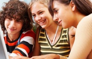 Intrebarea care a facut-o celebra pe internet. Nelamurirea pe care o are o tanara legata de sexul oral