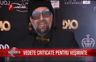 Vedete criticate pentru vesminte
