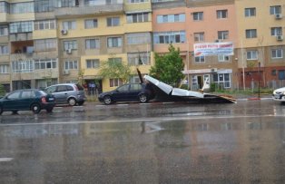 Cod Galben de ploi torentiale si vijelii. Care  judete sunt afectate