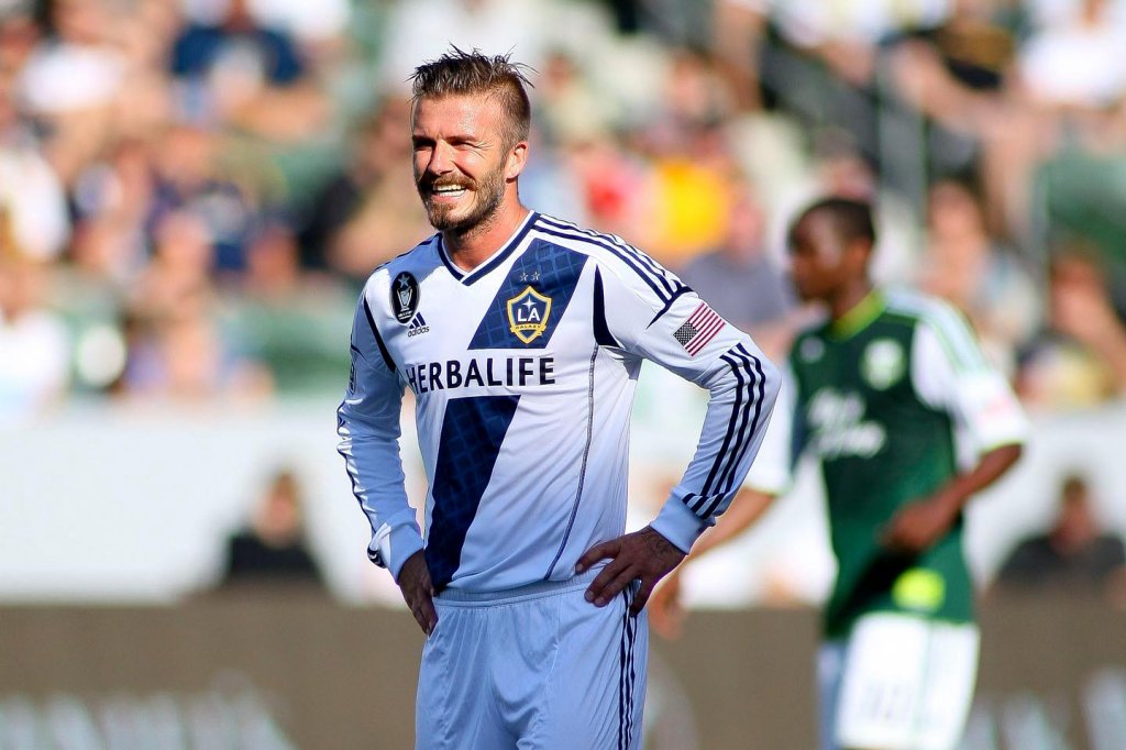 David Beckham şi fiul său Brooklyn au fost implicaţi într-un accident de maşină