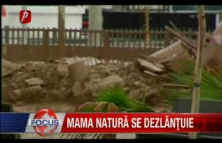 Mama natura se dezlantuie