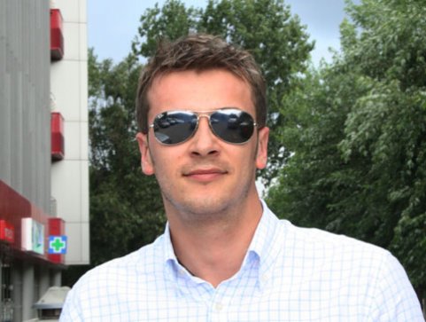 Dan Cruceru si-a schimbat look-ul