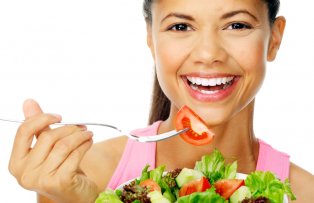 Cate calorii si cate grasimi trebuie sa consumi zilnic, in functie de cat de activ esti