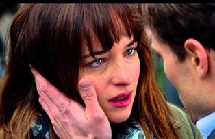 VIDEO / Actritele de filme pentru adulti explica de ce nu le place "Fifty shades of Grey"