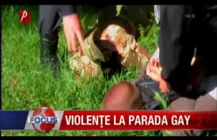 Violente la parada Gay