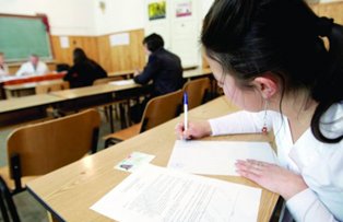 Calendarul examenului de Bacalaureat 2016. Vezi cand incepe prima sesiune si cum sunt programate