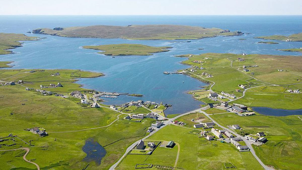Scotia scoate la vanzare pamantuile de pe coasta Shetland. Pentru suma de 350.000 de dolari oricine poate avea o insula privata!